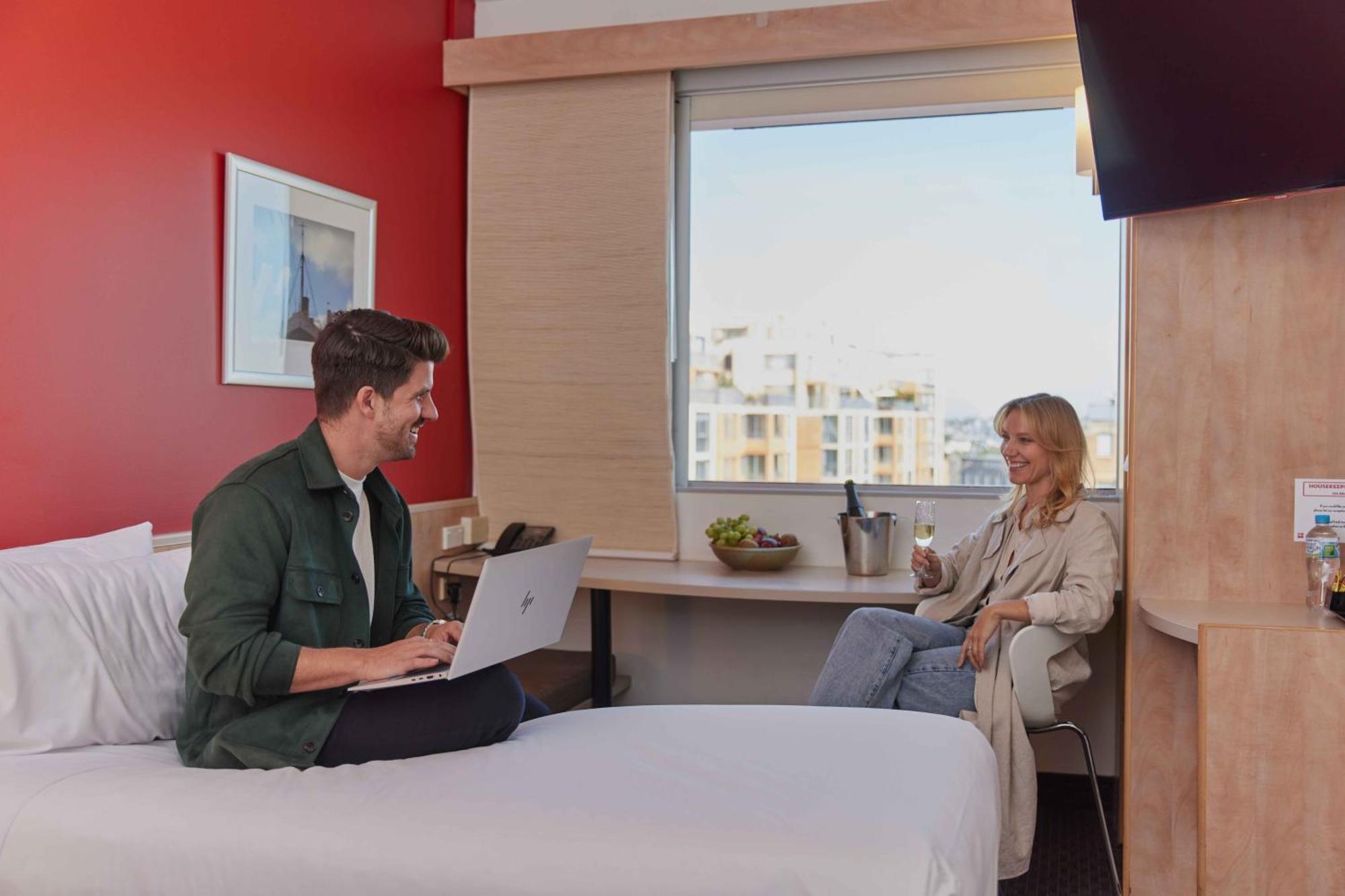 Hotel ibis Sydney Darling Harbour Exterior foto